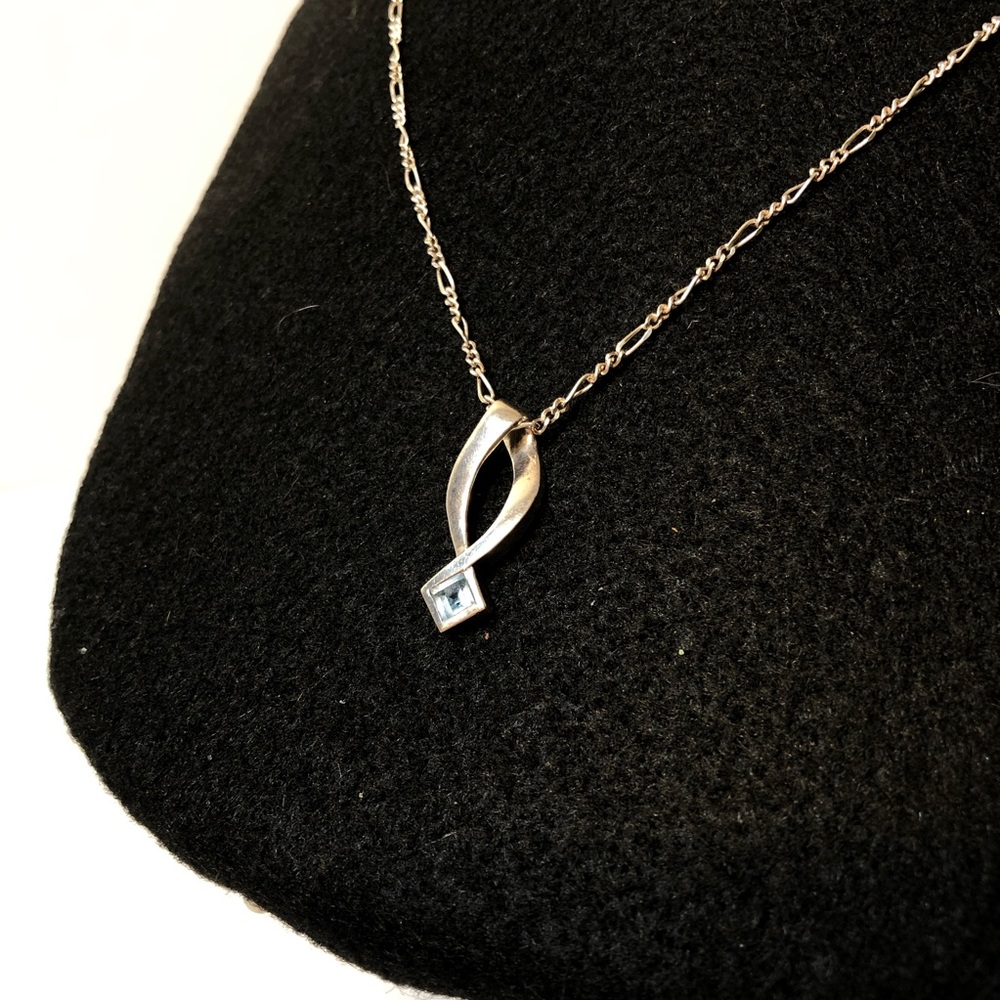 Sterling Silver Figaro chain necklace